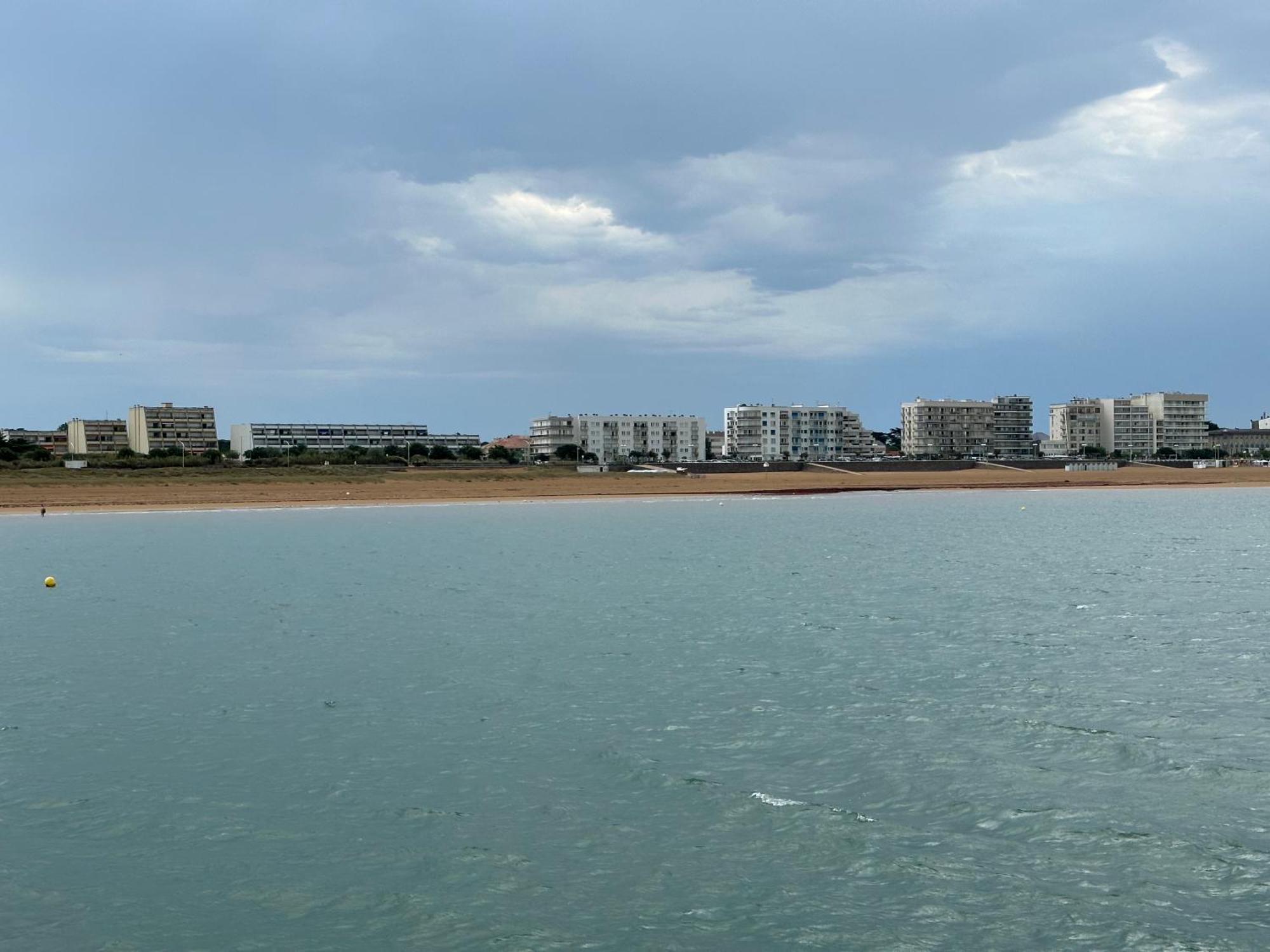 Bord De Mer Vue Panoramique Avec Parking Prive 생장드몽 외부 사진
